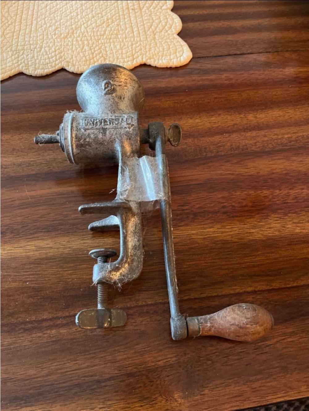 Universal Metal Hand-Crank Grinder in Silver with Wood Handle
